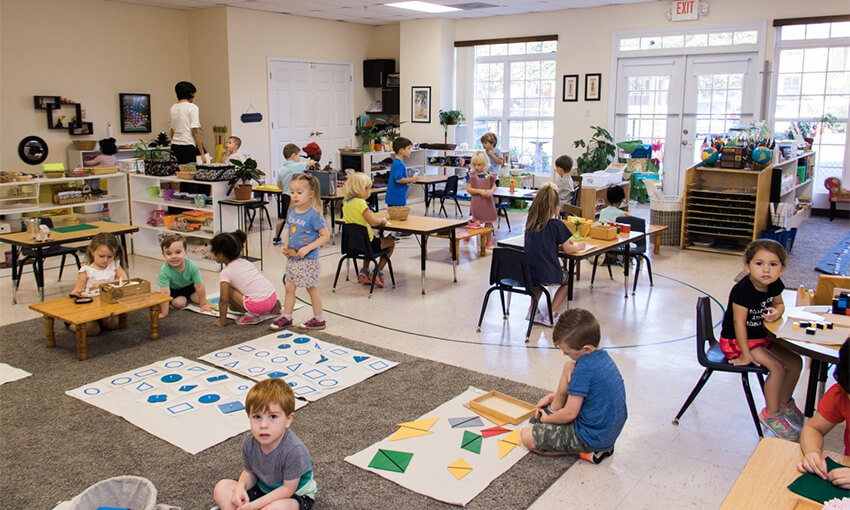 montessori classroom setup